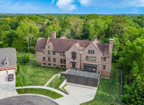 Other - 141 Loretto Ct, Wheaton, IL 60189 photo 1 of 14