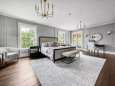 Bedroom - 141 Loretto Ct, Wheaton, IL 60189 photo 1 of 1