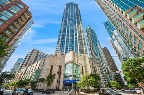 512 N Mcclurg Ct #2902, Chicago, IL 60611