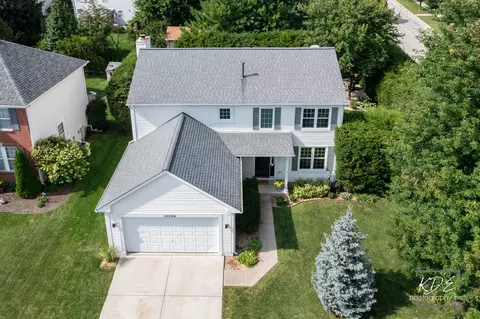 24246 W White Oak Dr, Plainfield, IL 60585 photo 3