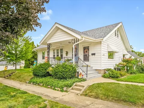 1231 23rd St, Rockford, IL 61108