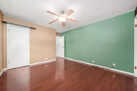 Bedroom - 515 Adams St, Elgin, IL 60123 photo 5 of 5