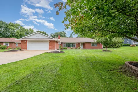 2259 Jericho Rd, Aurora, IL 60506