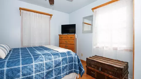 210 W North St, Colfax, IL 61728 photo 15