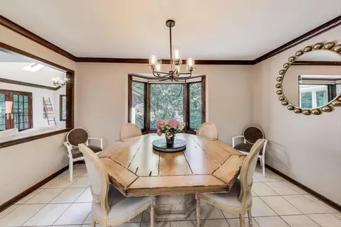 421 Creekside Ct, Willowbrook, IL 60527 photo 9