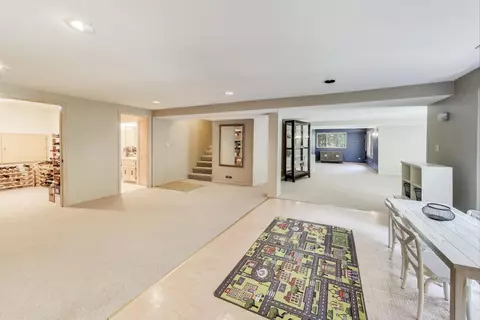 421 Creekside Ct, Willowbrook, IL 60527 photo 34