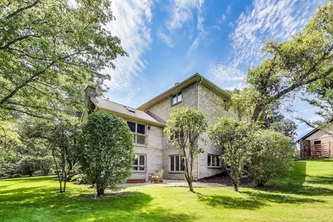 421 Creekside Ct, Willowbrook, IL 60527 photo 42