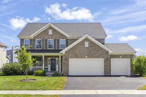 16530 S Mueller Cir, Plainfield, IL 60586 photo 1