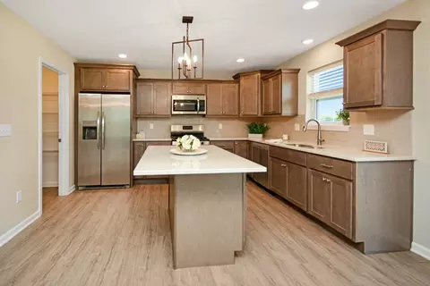 Kitchen - 1767 Bristlecone Dr, Normal, IL 61761 photo 2 of 13