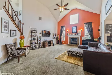 Living - 3106 Hermes Dr, Olympia Fields, IL 60461 photo 1 of 2