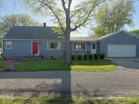 1901 Avenue H, Sterling, IL 61081