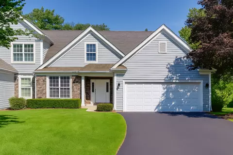 500 Andover Ct #500, Lake Forest, IL 60045