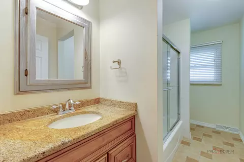 522 E Juniper Dr, Palatine, IL 60074 photo 29