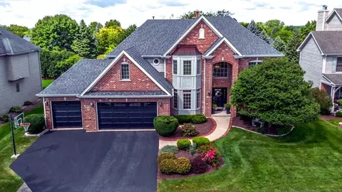 190 Planters Row, Geneva, IL 60134