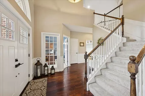 Entry Way - 24164 Norfolk Ln, Plainfield, IL 60585 photo 2 of 5