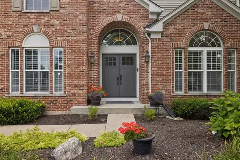 Exterior - 24164 Norfolk Ln, Plainfield, IL 60585 photo 3 of 3