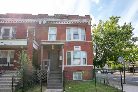 7100 S Prairie Ave, Chicago, IL 60619
