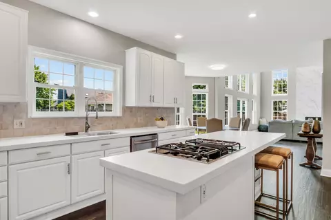 Kitchen - 3111 Mini Dr, Wadsworth, IL 60083 photo 6 of 6