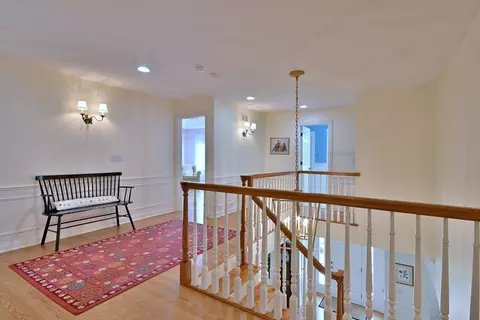 Entry Way - 187 E Orchard St, Elmhurst, IL 60126 photo 6 of 8