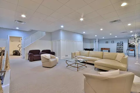 Living - 187 E Orchard St, Elmhurst, IL 60126 photo 9 of 10