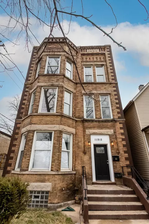 11915 S Lowe Ave, Chicago, IL 60628