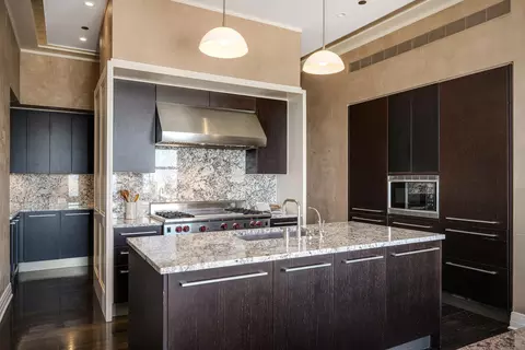 Kitchen - 159 E Walton Pl #34A, Chicago, IL 60611 photo 3 of 4