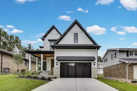 116 Oxford Ave, Clarendon Hills, IL 60514