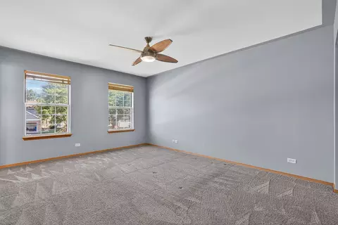 995 Longford Rd, Bartlett, IL 60103 photo 16