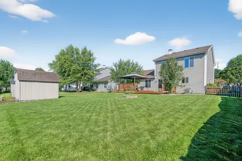 995 Longford Rd, Bartlett, IL 60103 photo 25