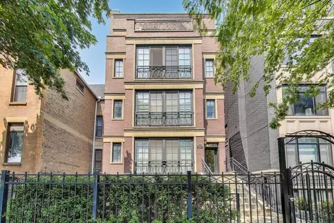 920 W Barry Ave #1, Chicago, IL 60657