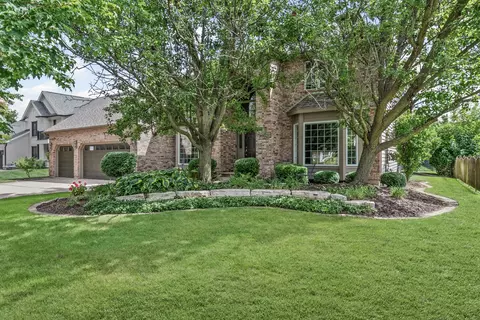 3120 Austin St, Naperville, IL 60564
