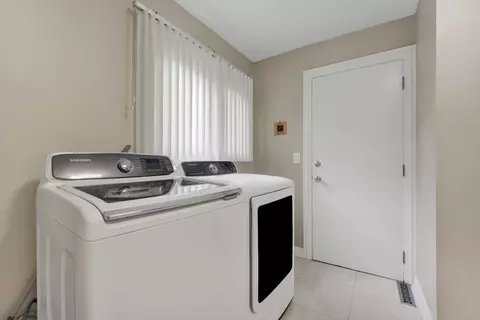 Other - 1421 Chartres Dr, Northbrook, IL 60062 photo 9 of 10