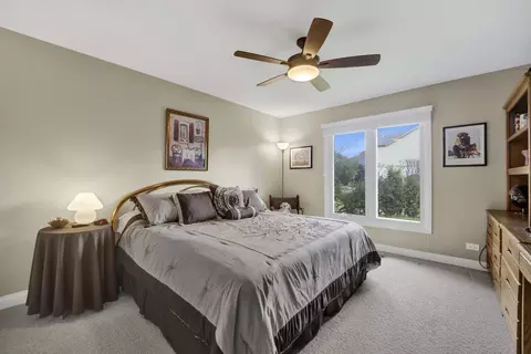 Bedroom - 1421 Chartres Dr, Northbrook, IL 60062 photo 2 of 4
