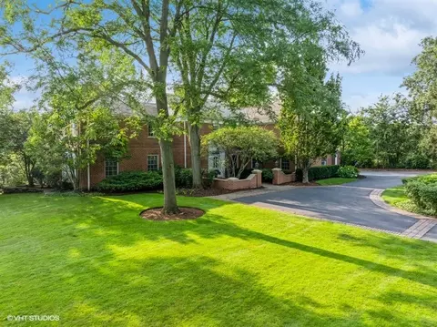 Exterior - 1 Briar Ln, Glencoe, IL 60022 photo 11 of 15