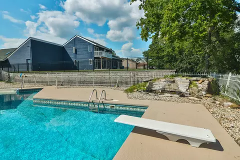 9525 Brenda Dr, Roscoe, IL 61073 photo 40