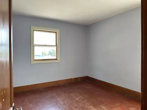 Bedroom - 101 N Jackson St, Morrison, IL 61270 photo 3 of 3