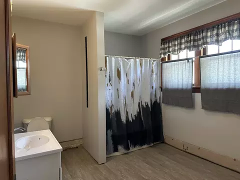Bath - 101 N Jackson St, Morrison, IL 61270 photo 1 of 1