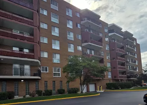 300 Park Ave #639, Calumet City, IL 60409