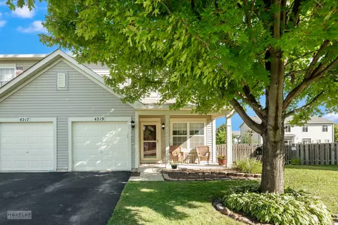 4219 Cummins St, Plano, IL 60545