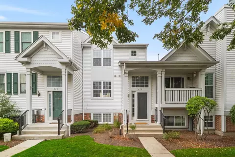873 Essex Cir #873, Grayslake, IL 60030