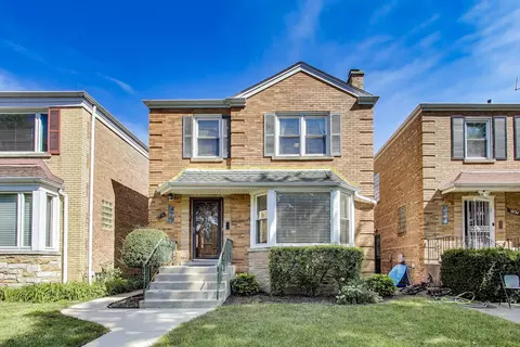 2936 W Jerome Ave, Chicago, IL 60645