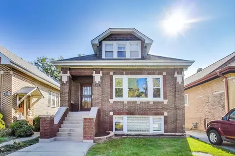 2811 Wisconsin Ave, Berwyn, IL 60402