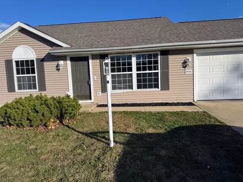 806 S Sunny Ln, Urbana, IL 61802