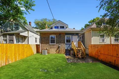 Exterior - 7212 S Artesian Ave, Chicago, IL 60629 photo 2 of 2