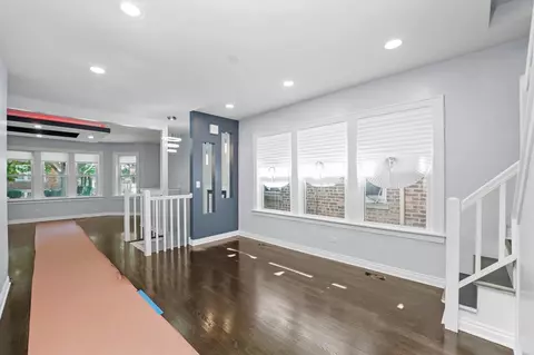 Entry Way - 7212 S Artesian Ave, Chicago, IL 60629 photo 1 of 6