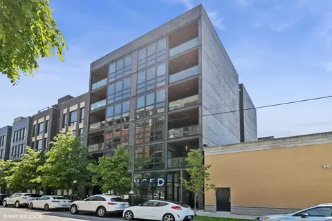 1018 N Larrabee St #3S, Chicago, IL 60610