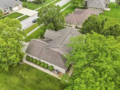 View/Area - 322 Orchard Ln, Beecher, IL 60401 photo 5 of 9