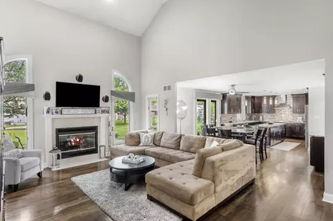Living - 322 Orchard Ln, Beecher, IL 60401 photo 2 of 2