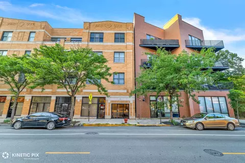 2040 W Belmont Ave #305, Chicago, IL 60618