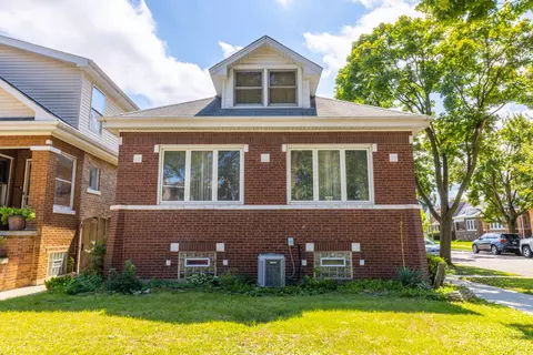 5759 W Pensacola Ave, Chicago, IL 60634